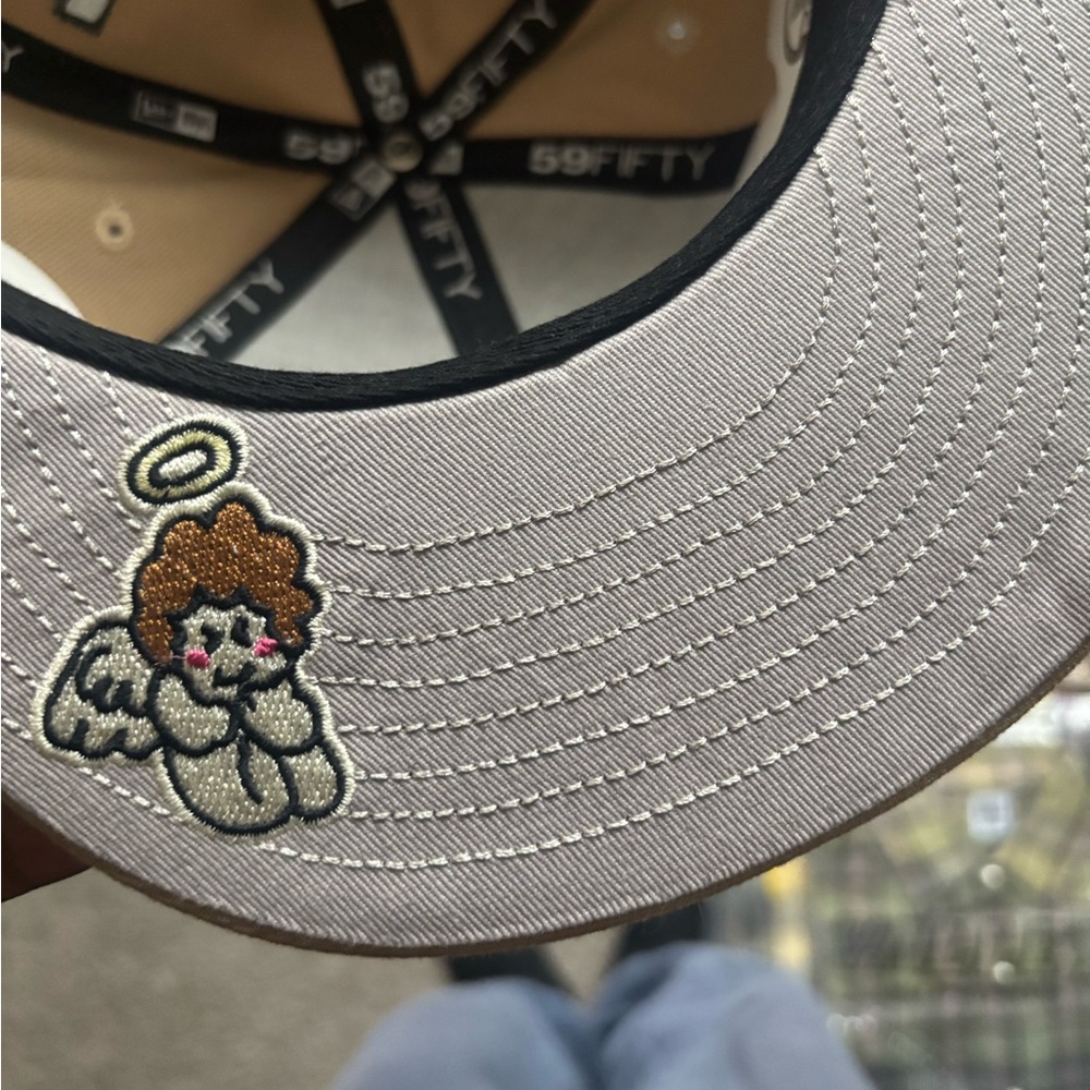 New era supreme hat White 'S' Logo - Picture 4 of 6